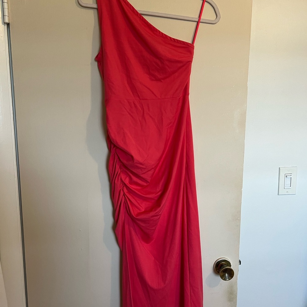 Chic One-Shoulder Pink Dress